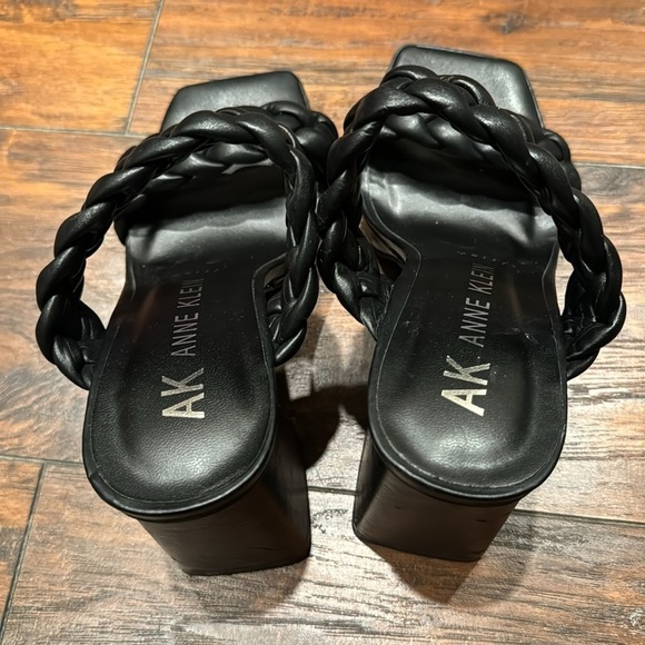 NEW! Anne Klein Alexander Bubble Braid Heel - Multiple Sizes - Picture 8 of 16